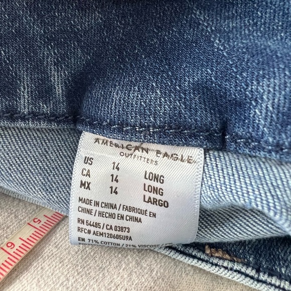 American Eagle Patch Pocket Super Stretch Flare Jeans Suze 14 Long - Picture 7 of 8
